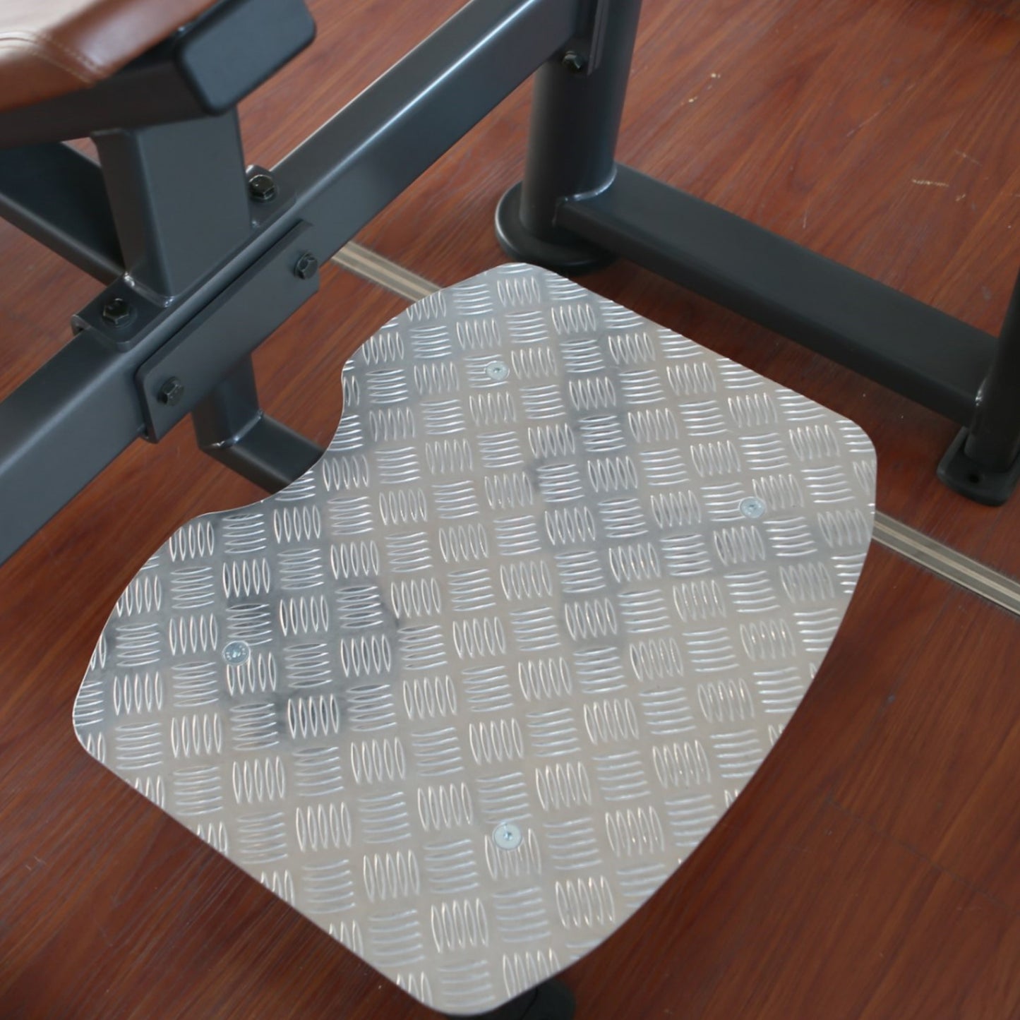 OLYMPIC INCLINE BENCH PRESS