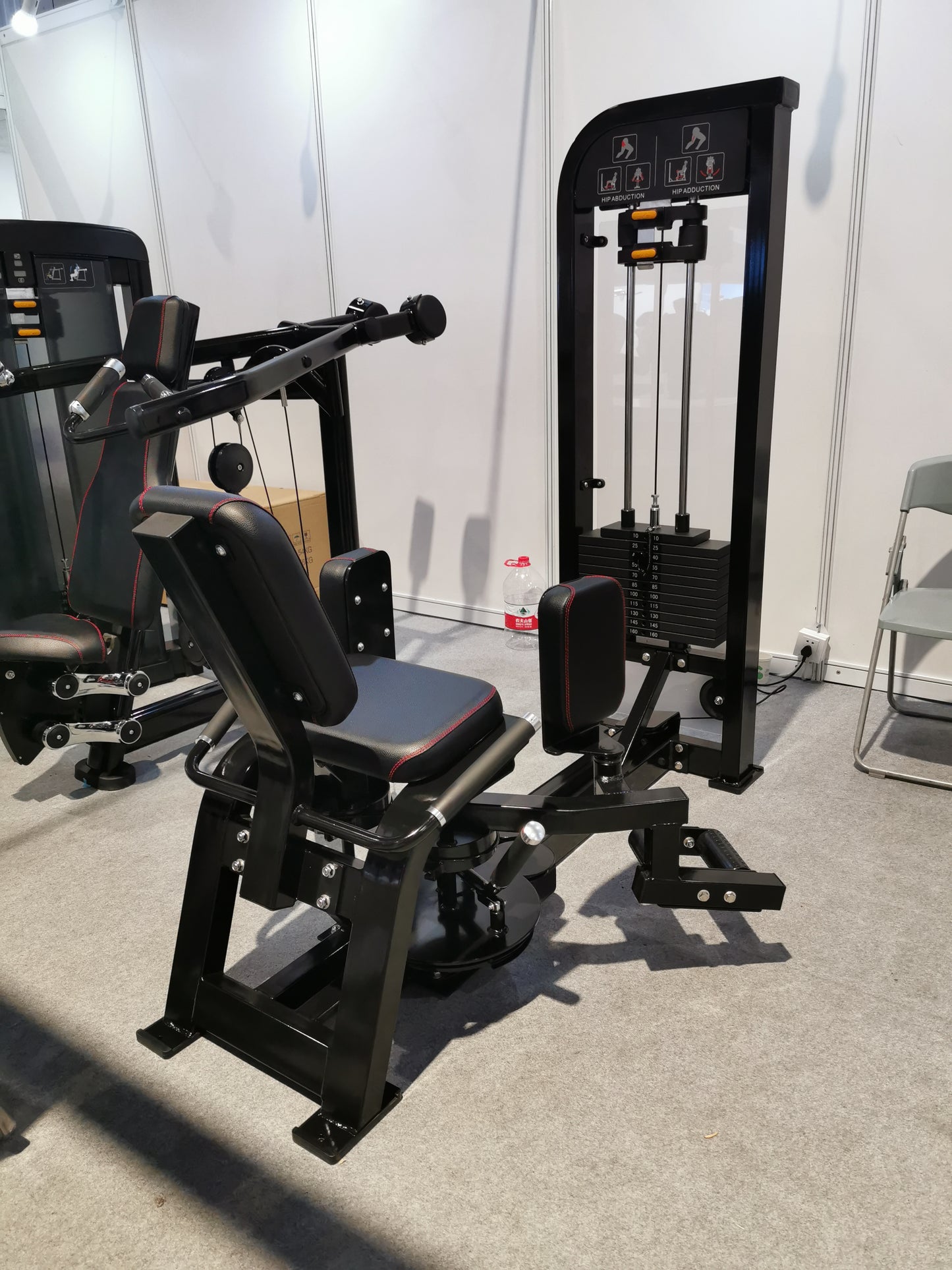 Pro-Line Series Dual Hip Abductor Abductor Machine