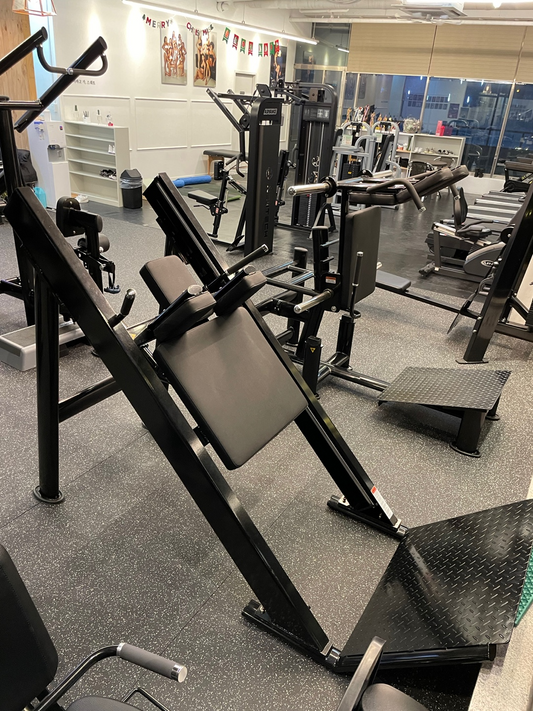 GYMCRAFT PREMIUM STRENGTH HACK SQUAT LINEAR BEARING