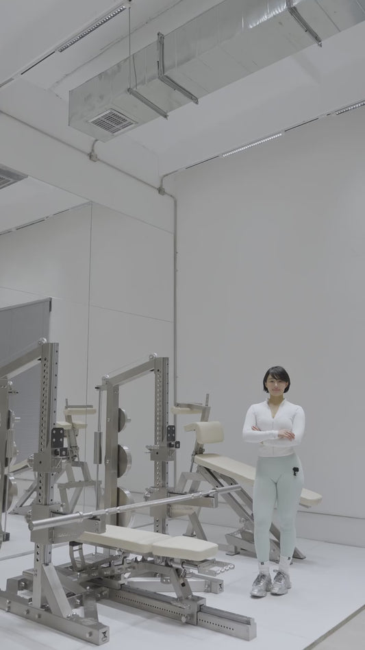 IRONLUXE FITNESS HYDRAULIC ADJUSTABLE MULTI PRESS STATION.