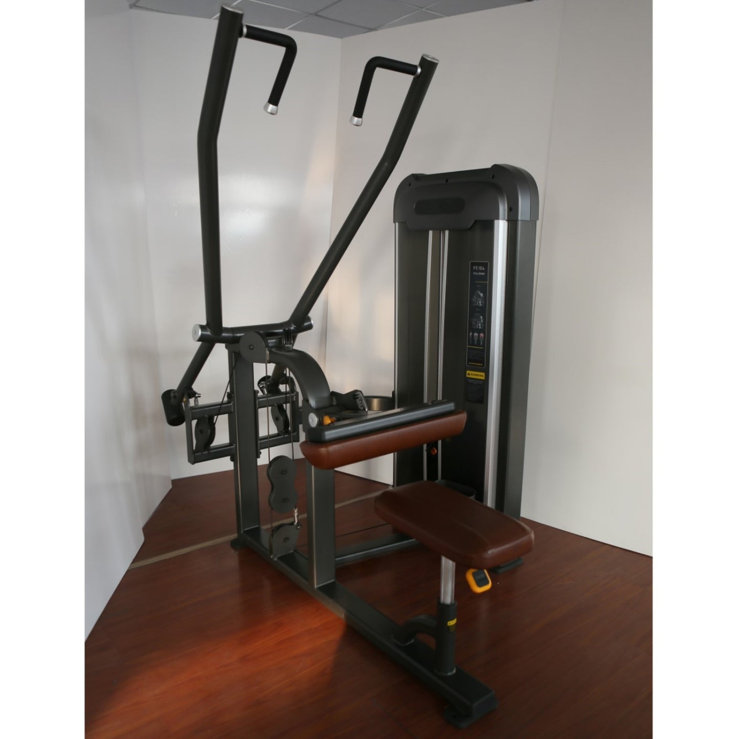 LAT PULLDOWN