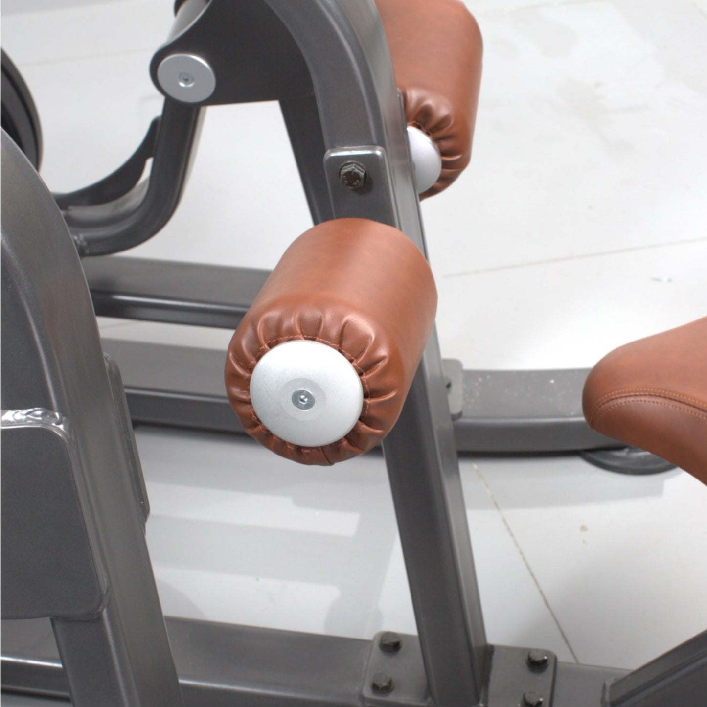 LAT PULL DOWN PLATE LOADED